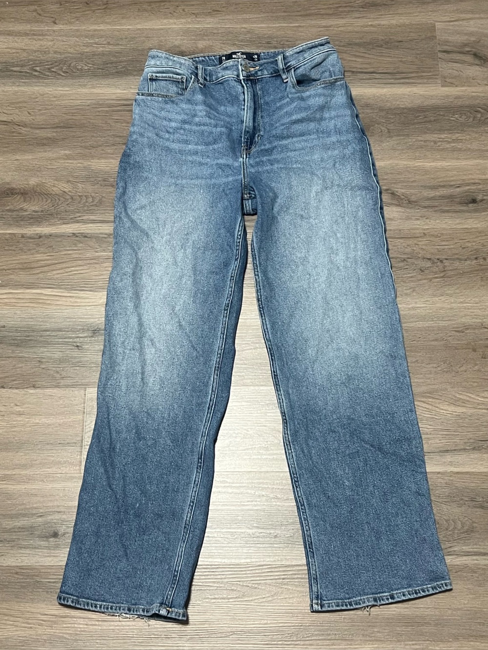 Hollister 7R (28x31) Blue Jeans Ultra High Rise Dad Vintage Stretch Medium Wash